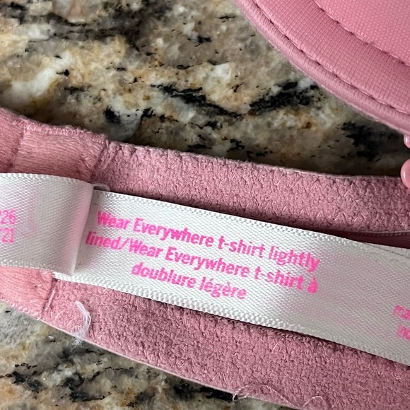 VICTORIA SECRET PINK WEAR EVERYWHERE WEAR EVERYWHERE SUPER PUSH-UP BRA36C - Picture 8 of 8